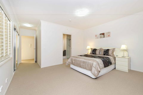 On The Bay Apartments - Timeshare Accommodation 4