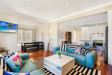 The Bud House - Timeshare Accommodation 6