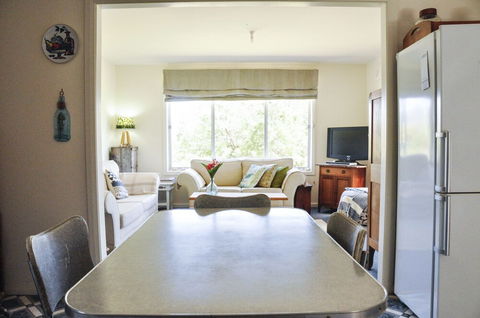 FALMOUTH Seadrift Cottage - Timeshare Accommodation 1