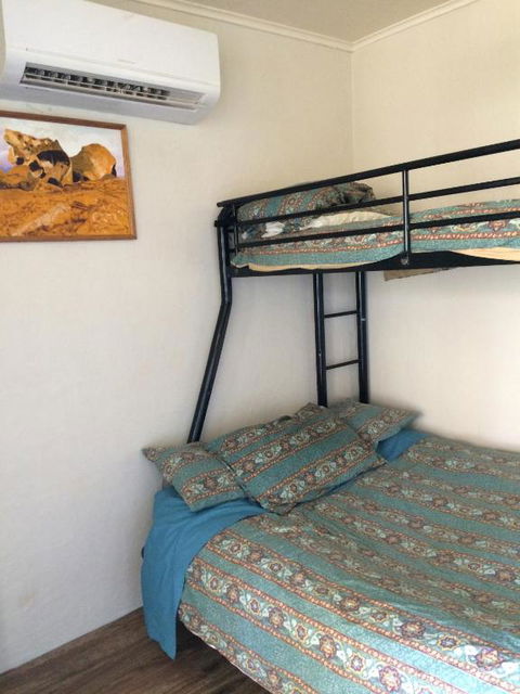 Blue Dog Holiday Units - Timeshare Accommodation 4