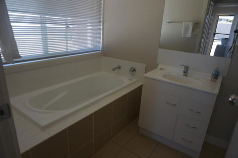 Far Away Escape - Timeshare Accommodation 4