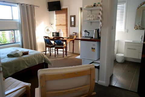 Serenity Lodge For Couples - Timeshare Accommodation 6