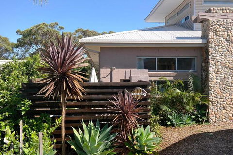 Serenity Lodge For Couples - Timeshare Accommodation 2
