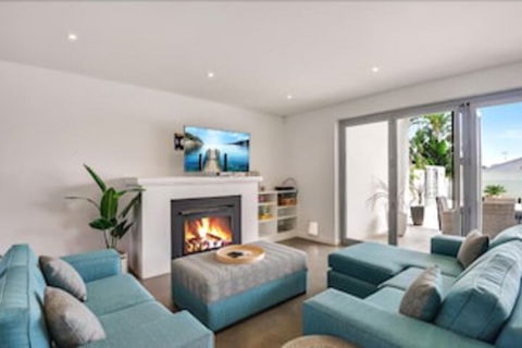 Magnificent Beach House - Timeshare Accommodation 6