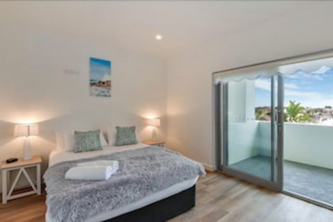 Magnificent Beach House - Timeshare Accommodation 7
