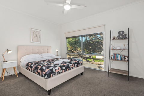 Oceans Eight - Timeshare Accommodation 6