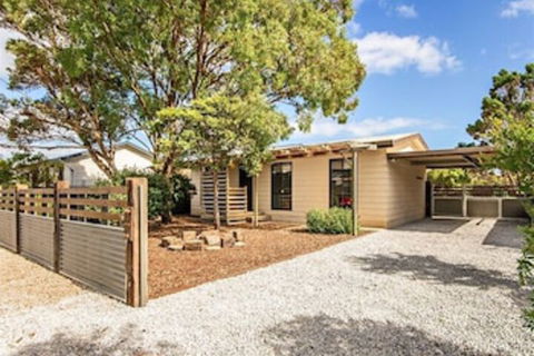 Sea Devine - Timeshare Accommodation 0