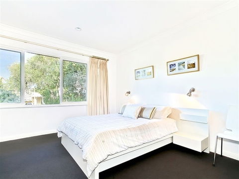 Tennis Elbow - Timeshare Accommodation 0