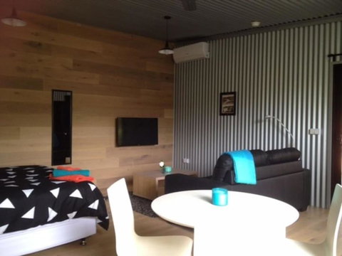 Avoca Beach & Bush - Timeshare Accommodation 1