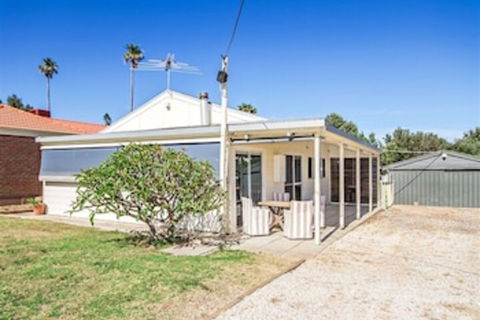 Boat House - Timeshare Accommodation 0