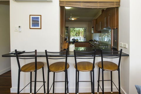 Twin Cottages - Timeshare Accommodation 3
