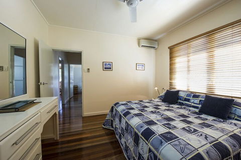 Twin Cottages - Timeshare Accommodation 5