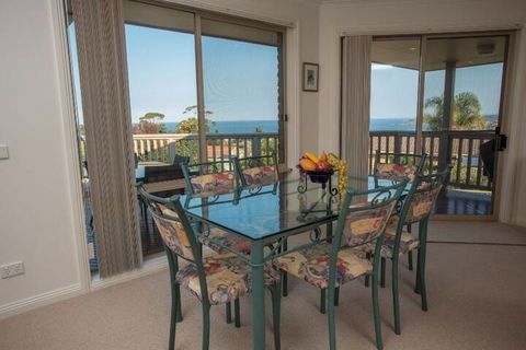 'Carnook House' Tura Beach - Timeshare Accommodation 2