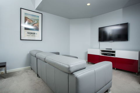 'Sapphire Gem' At Tura Beach - Timeshare Accommodation 2