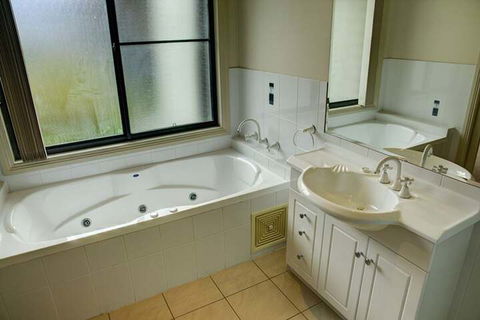 Sunrise Tura Beach - Timeshare Accommodation 5