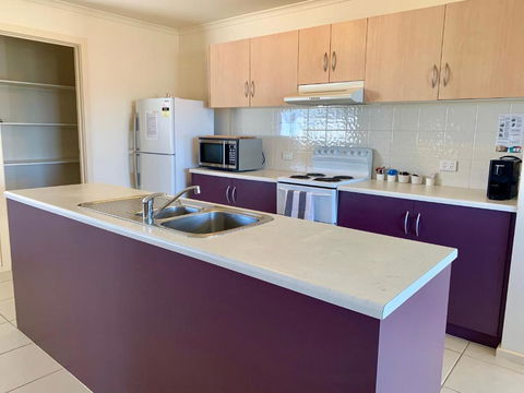Bayview Beach House Apartment No 2 - Timeshare Accommodation 1