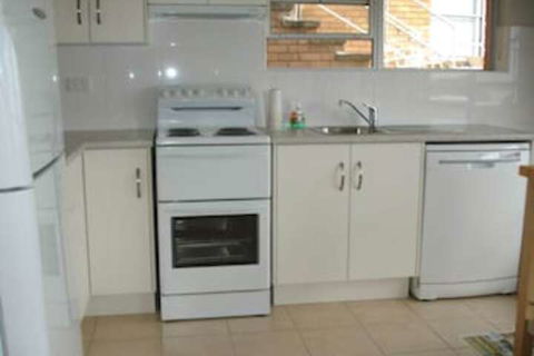 Quarterdeck, Unit 1/ 12 Magnus Street - Timeshare Accommodation 2