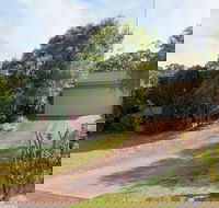 Wildflowers at Fingal Bay - Timeshare Accommodation