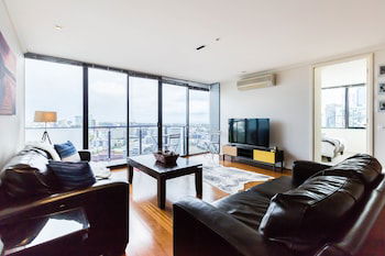 MORGAN, 2BDR Southbank Apartment - Timeshare Accommodation 0