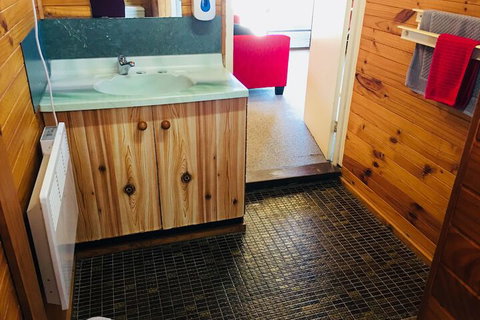 Anglers Reach Lakeside Village - Timeshare Accommodation 1