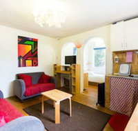 REID Fitzroy Studio Apartment - Timeshare Accommodation