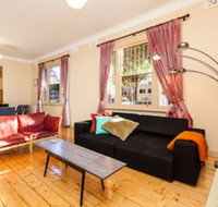 MADELINE 1BDR Fitzroy Apartment - Timeshare Accommodation