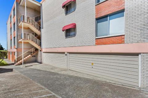 2 BEDROOM APARTMENT LAMAN LODGE UNIT 2 - Timeshare Accommodation 5