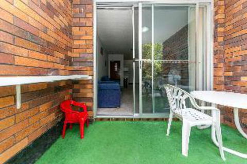2 Bedroom Apartment Gretel Lodge Unit 4 - Timeshare Accommodation 2