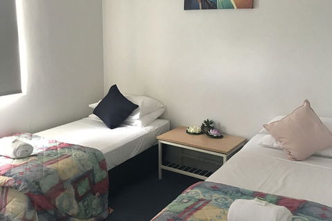 Tin Can Bay Budget Accommodation - Timeshare Accommodation 5