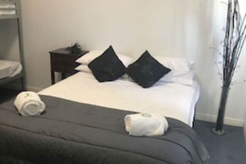 Tin Can Bay Budget Accommodation - Timeshare Accommodation 0