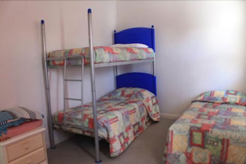 Tin Can Bay Budget Accommodation - Timeshare Accommodation 7