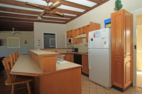 Silversands Beach House - Timeshare Accommodation 2