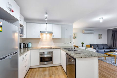 Shoal Bay Beach Apartments, 6/2 Shoal Bay Road - Timeshare Accommodation 6