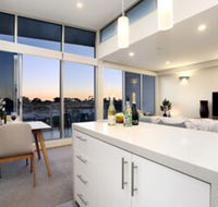StayCentral Brunswick Penthouse - Timeshare Accommodation