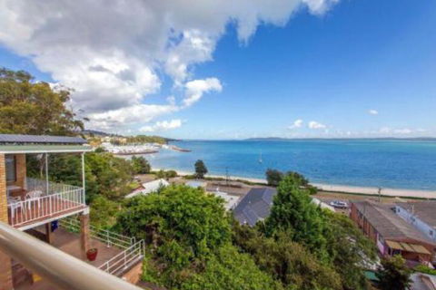 Quarterdeck Unit 5 12 Magnus Street - Timeshare Accommodation 0