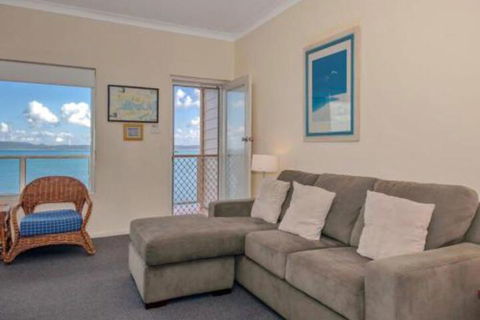 Quarterdeck Unit 5 12 Magnus Street - Timeshare Accommodation 3