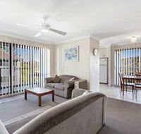 Krait Court Unit 12/6 Krait Close