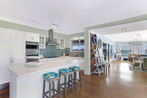 Waterfront At Sunset Boulevard Soldiers Point - Timeshare Accommodation 2