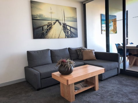 Melbourne River Views - Timeshare Accommodation 6