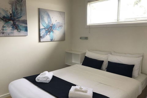 Dolphins Point Tourist Park - Timeshare Accommodation 4