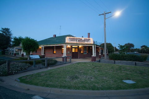 Charleston House - Mathoura - Timeshare Accommodation 2