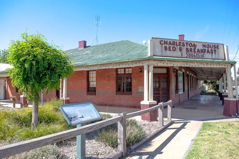 Charleston House - Mathoura - Timeshare Accommodation 1
