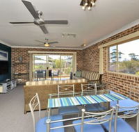 Cottage Court 10 Nelson Bay