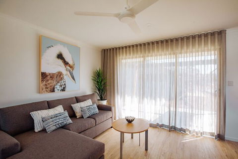 Big4 Sandstone Point Holiday Resort - Timeshare Accommodation 5