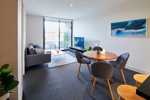 Apt Walking Distance To MCG & Epworth Hospital - Timeshare Accommodation 2