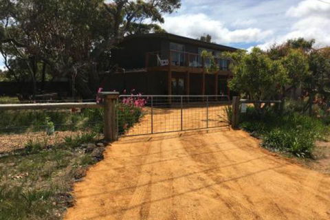 The Anglesea Beach House ADVENTURE RETREAT - Timeshare Accommodation 6