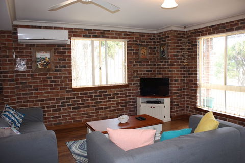 Birchgrove Terrace Unit 6 - Timeshare Accommodation 4