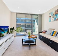 Spacious and Serene Apt in the Leafy Suburb - Timeshare Accommodation