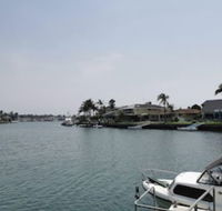 Serviced Waterfront Whole Villa - Timeshare Accommodation