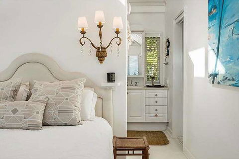 Your Luxury Escape - The White House - Timeshare Accommodation 6